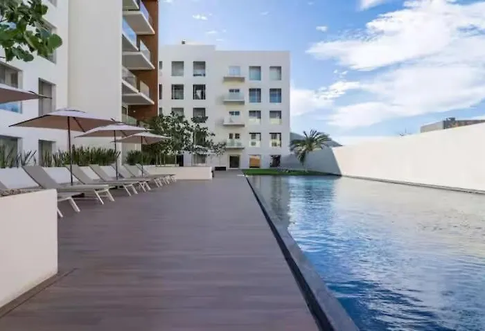 3 Recamaras En Marea Cabos Playa Médano Csl