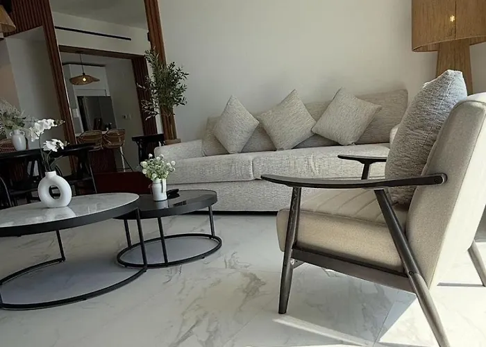Apartamento 3 Recamaras En Marea Cabos Playa Médano Csl *